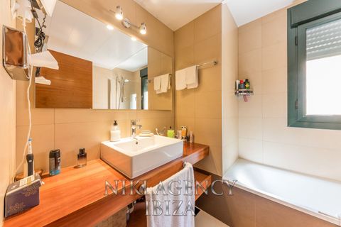 Villa a Cala Tarida, Ibiza, Cala Tarida - € 795.000 | Ref: CVE074 - foto 24